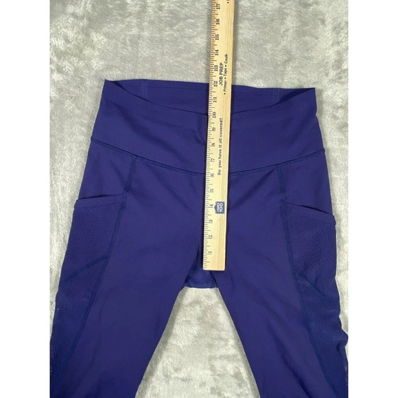LULULEMON Purple Cropped Capri Leggings Size 8 - Picture 8 of 11